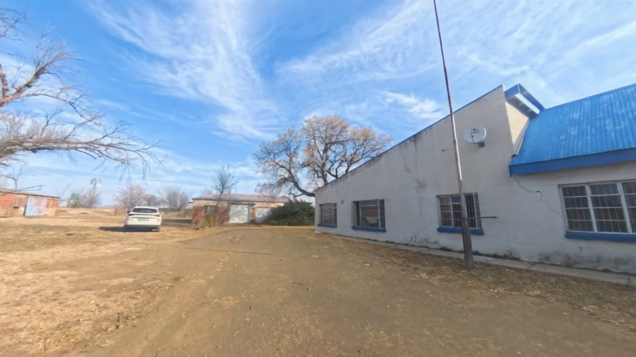 5 Bedroom Property for Sale in Edenburg Rural Free State